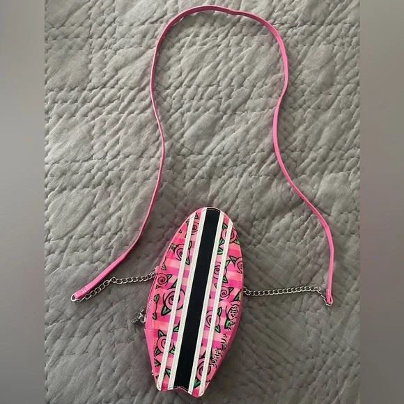 Betsey Johnson Surfs Up Pink Surfboard Crossbody Bag Zippered Silver Tropical - Picture 2 of 9